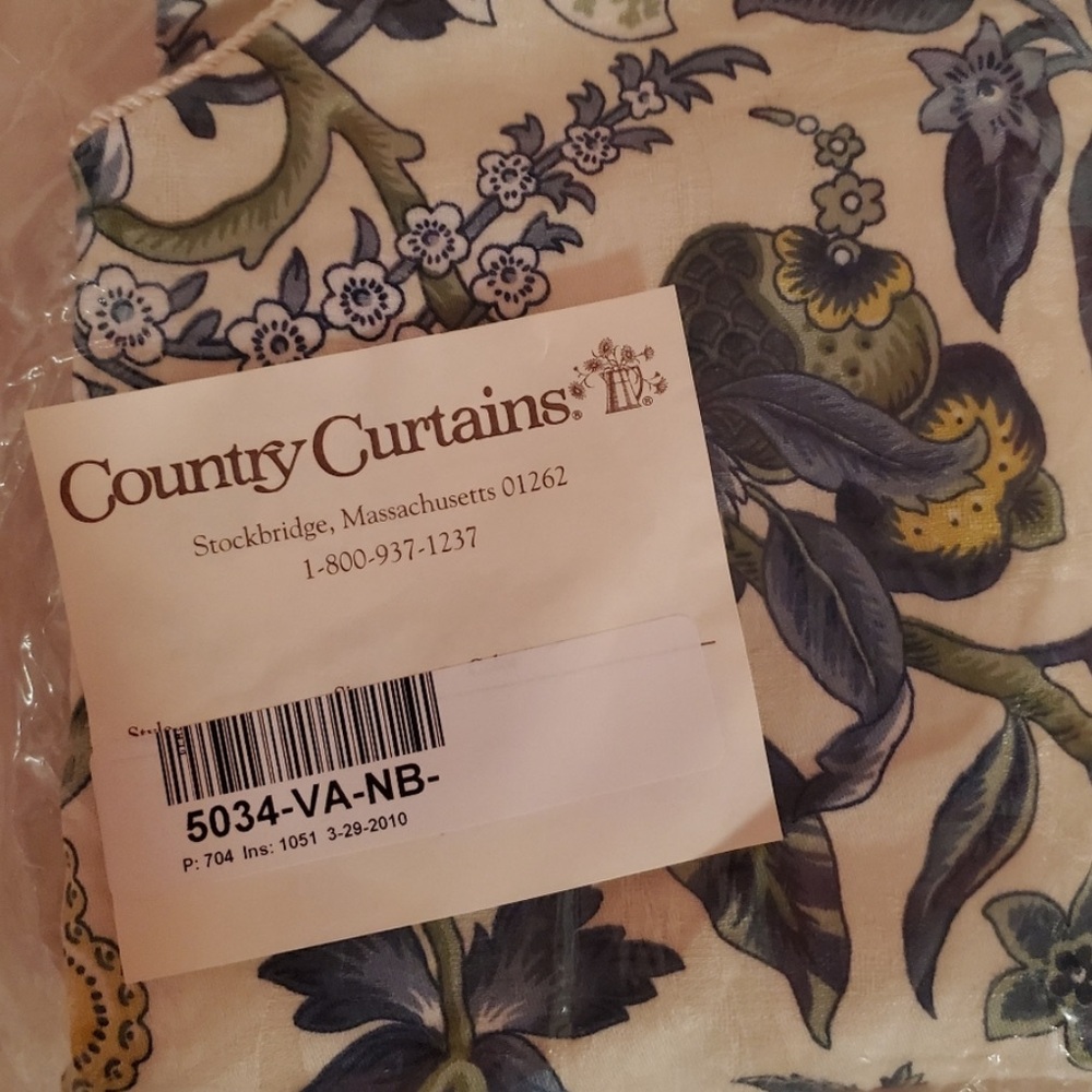 Floral Drapes - Blue and Green